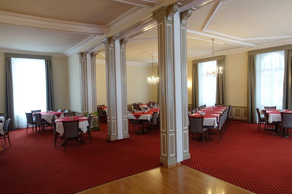 Hotel Schweizerhof 엥겔베르그 외부 사진